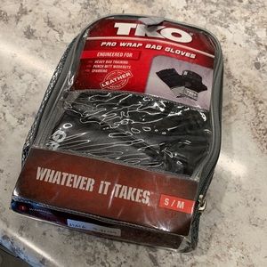 TKO • pro wrap bag gloves